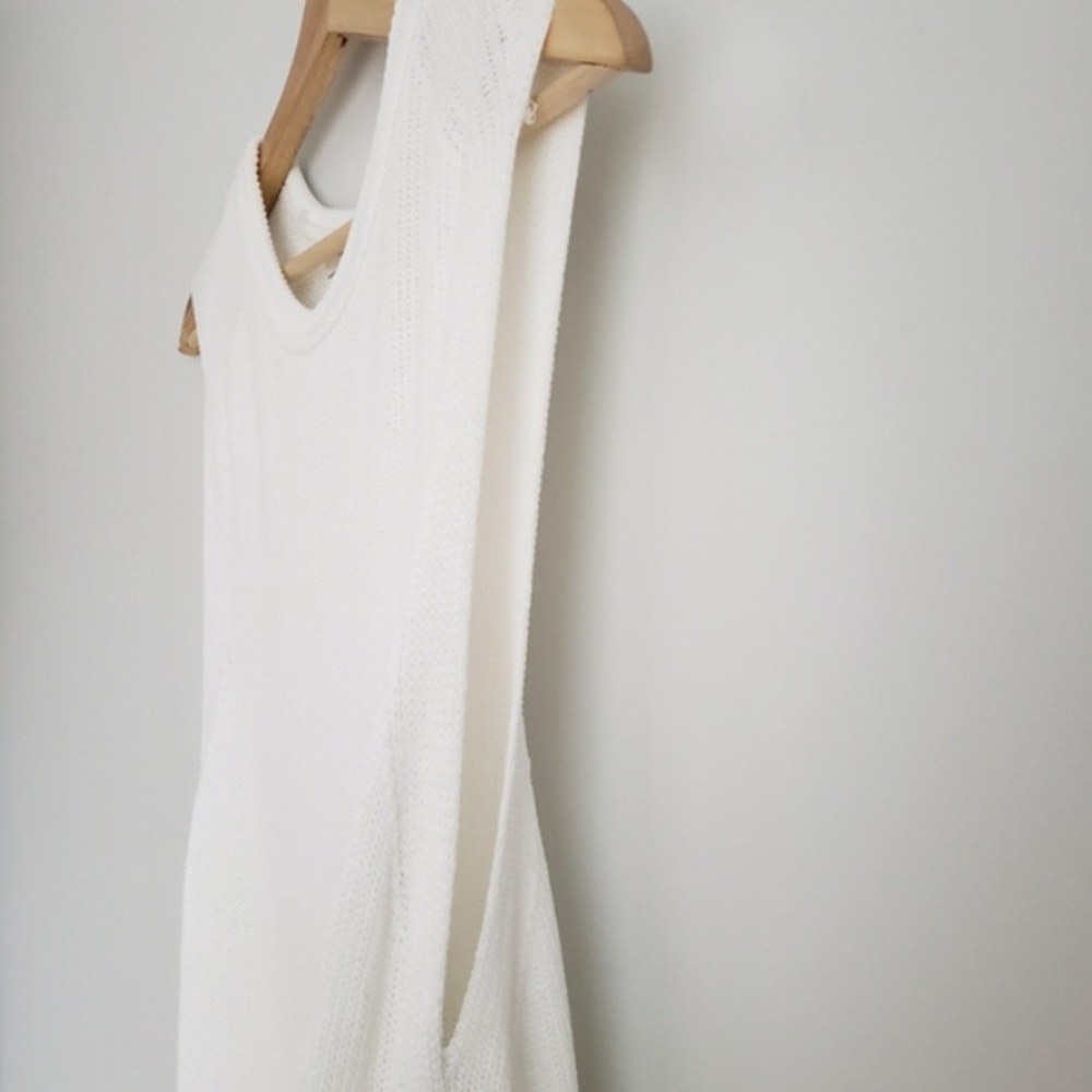 Aritzia Wilfred White Palmier Sweater - Picture 5 of 6